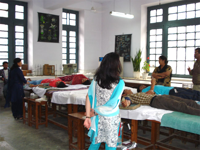 blood-donation-incredible himachal